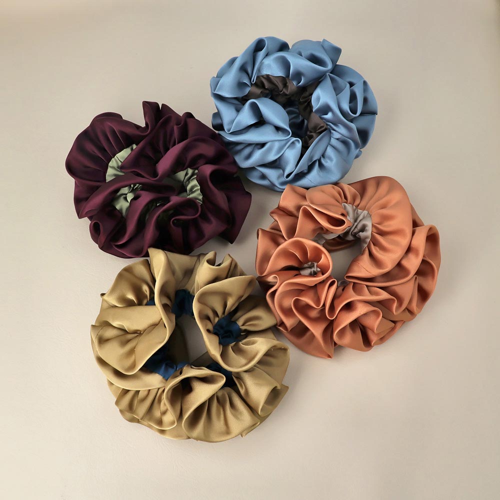 Bicolor Volumious Scrunchie