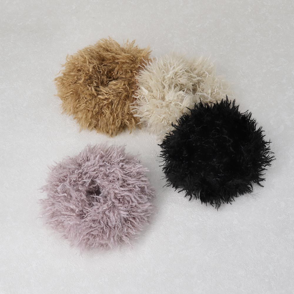 Hairy Voluminous Scrunchie