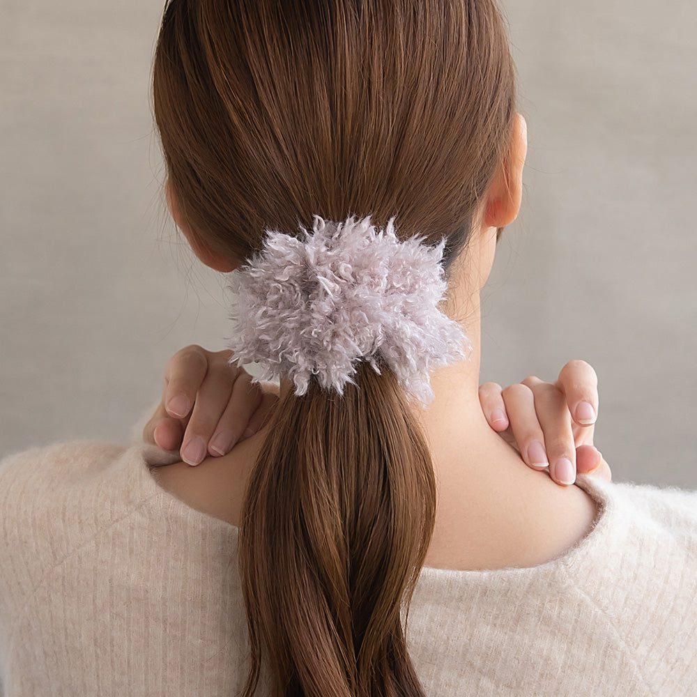 Hairy Voluminous Scrunchie