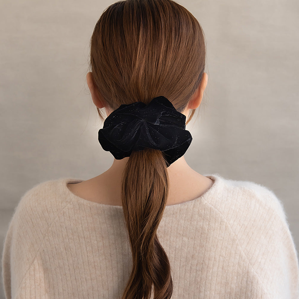 Large Glittery Black Scrunchie - osewaya