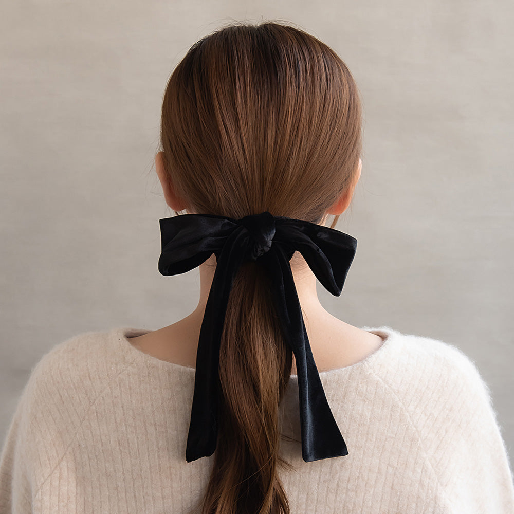 Black Long Tail Bow Scrunchie