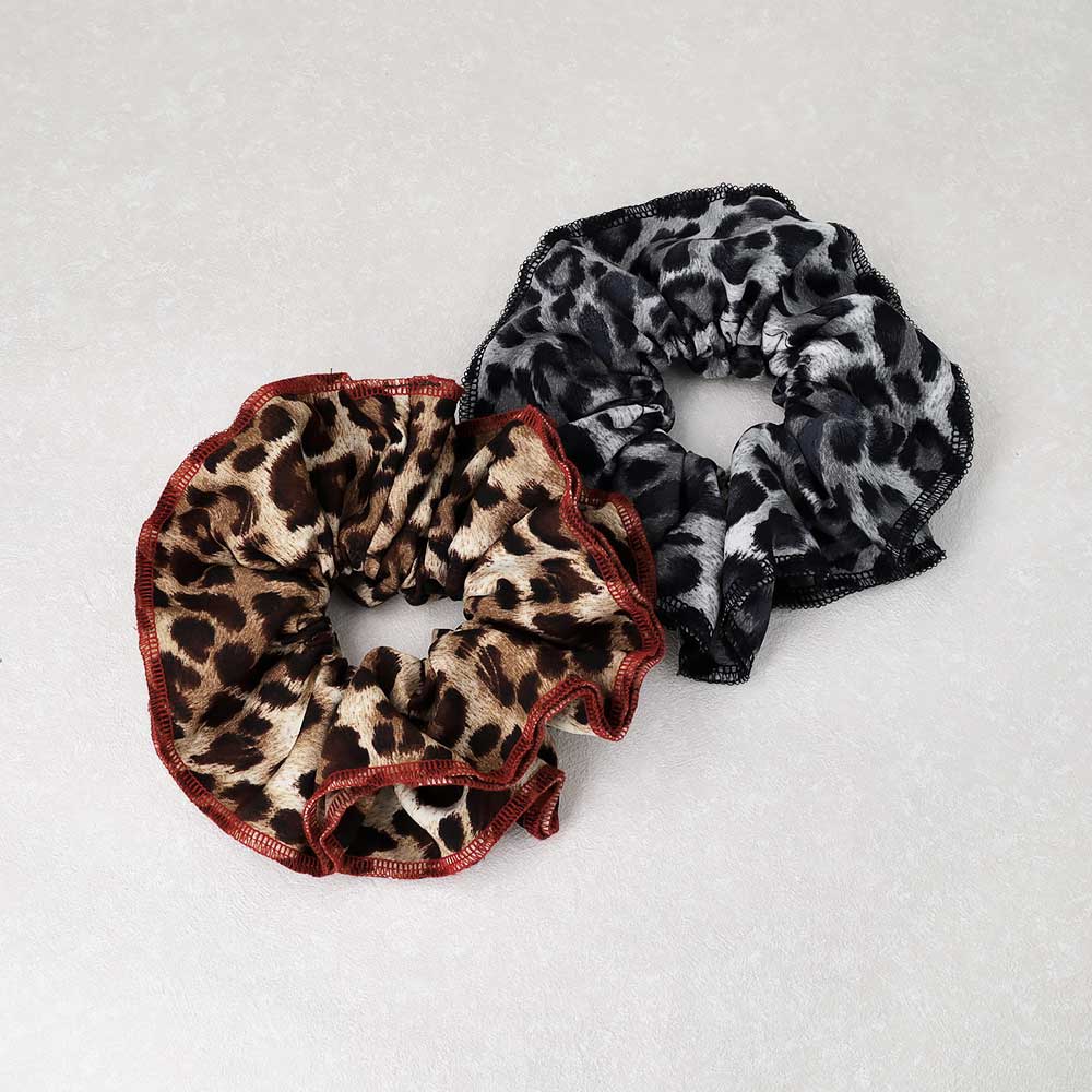 Large Leopardo Print Scrunchie