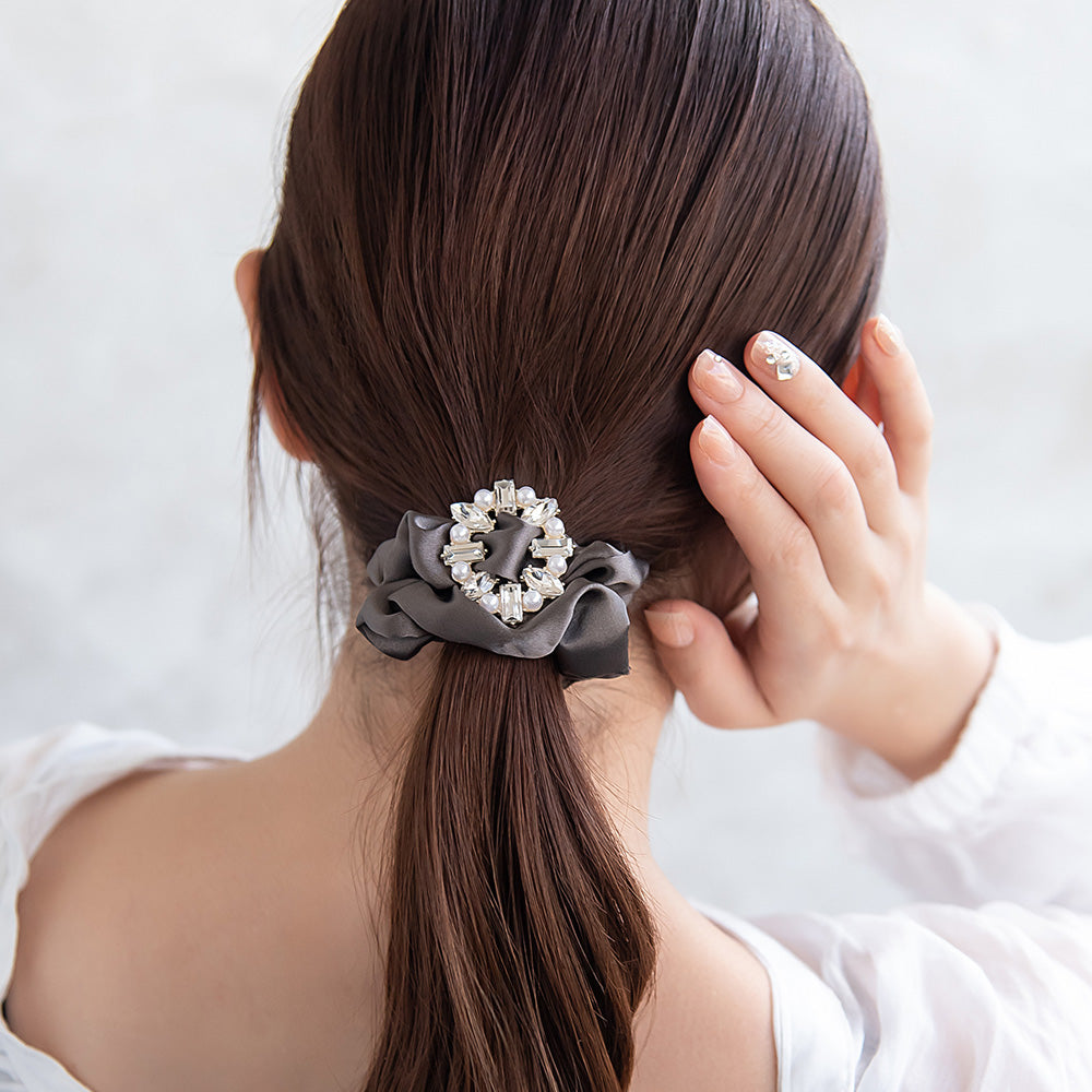 Bijou Circle Scrunchie