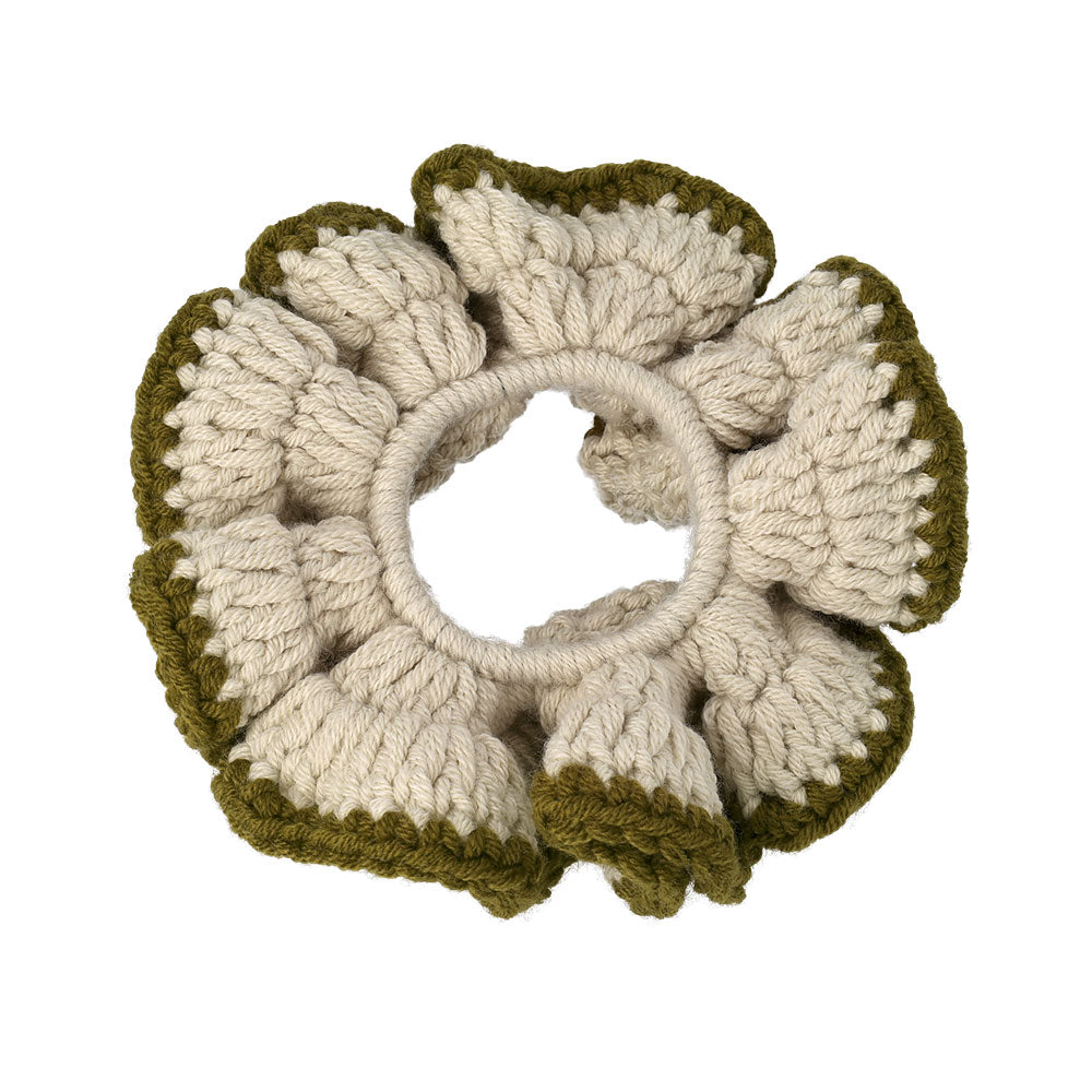 Contrastive Trim Knit Scrunchie