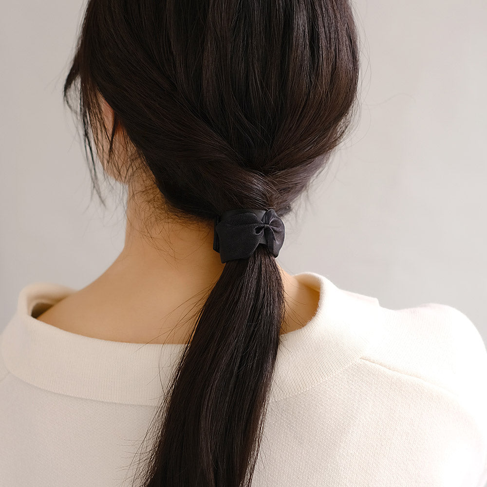 Sheer Bow Snap Band Pony Hook