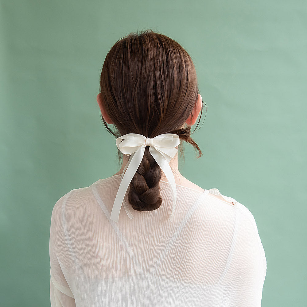 Long Sheer Bow Pony Hook