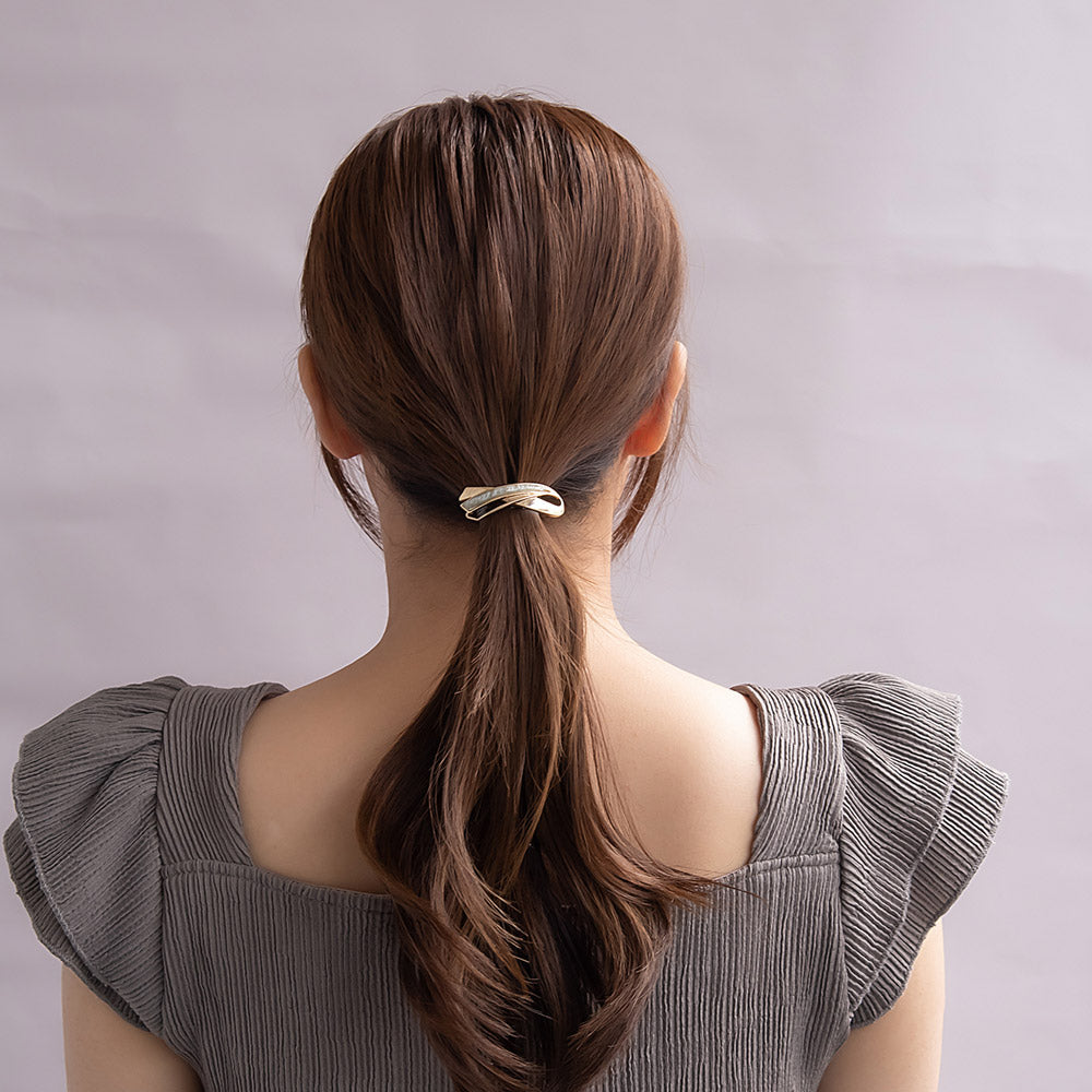 Cutout Loop Pony Hook