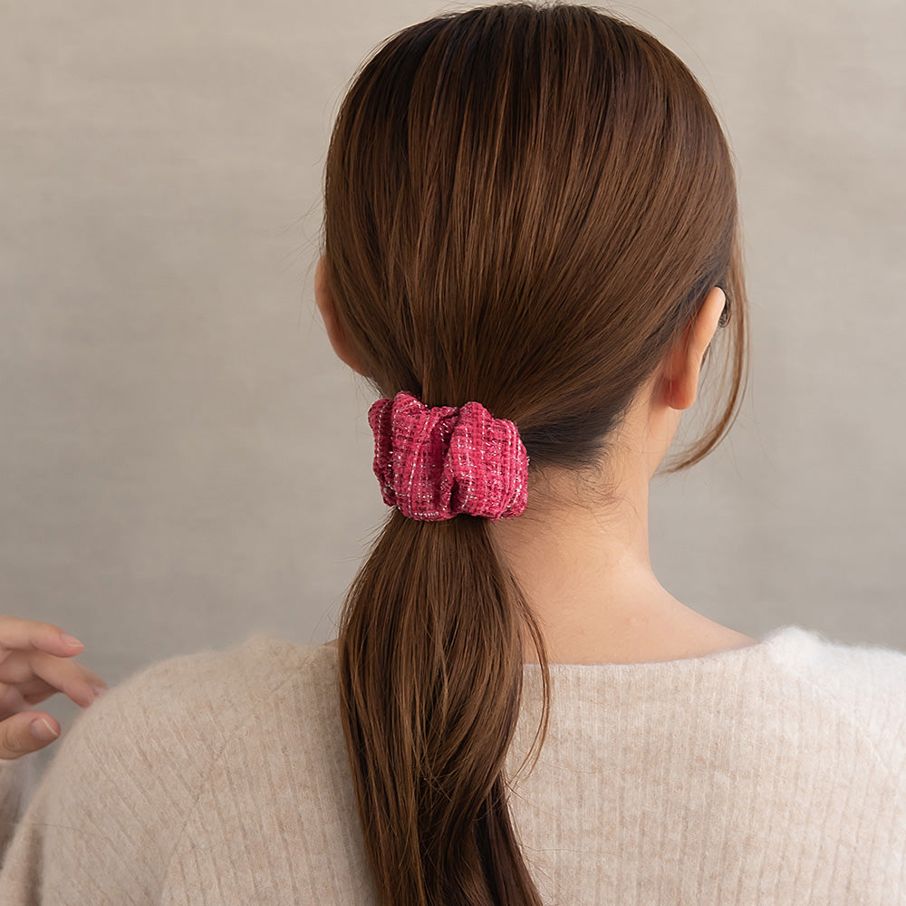 Ruffle Tweed Snap Band Pony Hook