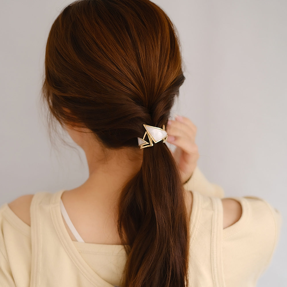 Marble Cuff Pony Hook