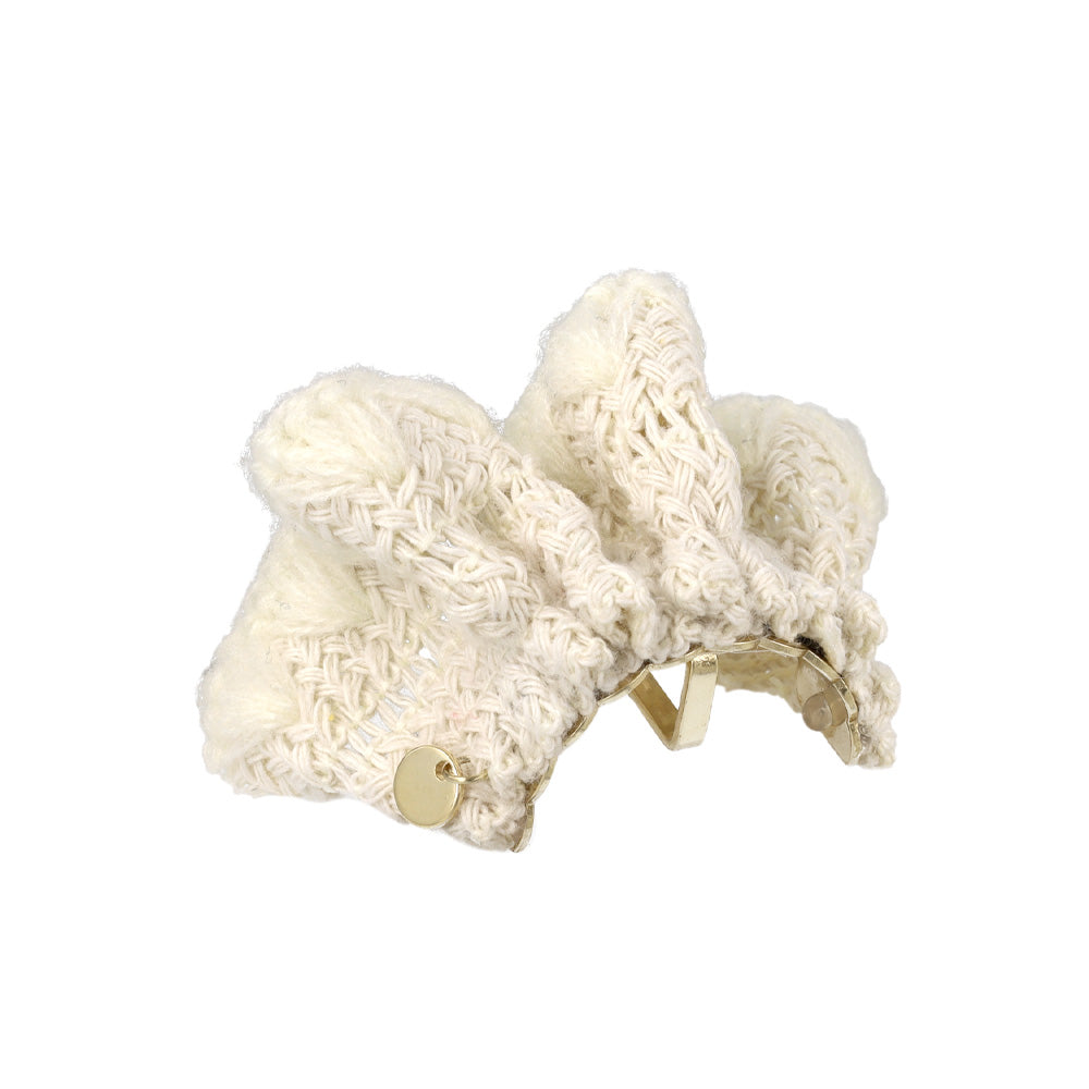 Knit Frill Pony Hook