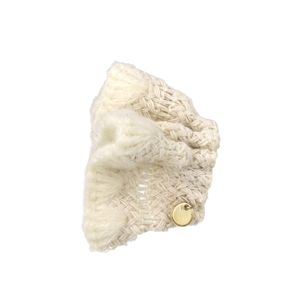 Knit Frill Pony Hook