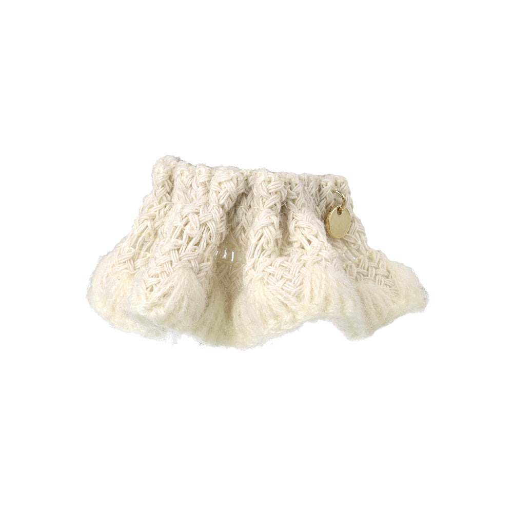 Knit Frill Pony Hook