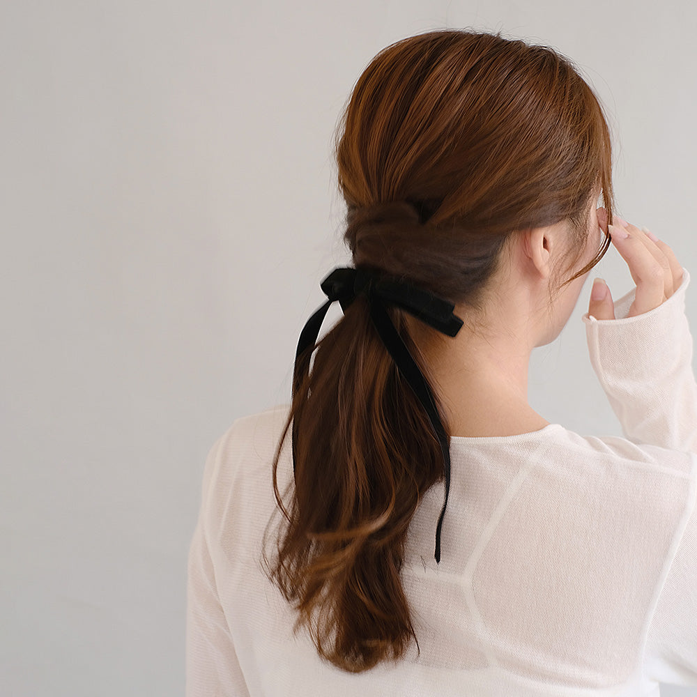 Thin Velvet Bow Pony Hook