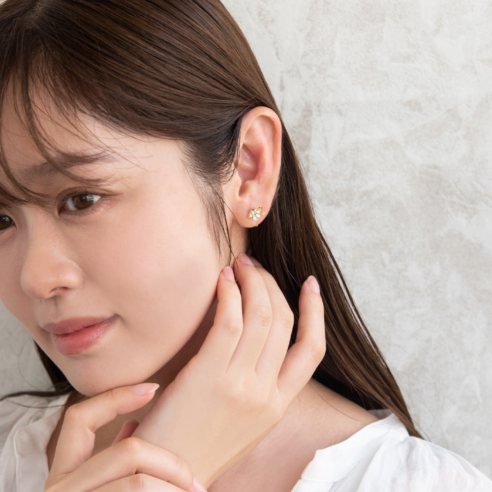 Flower Cluster Invisible Clip Ons