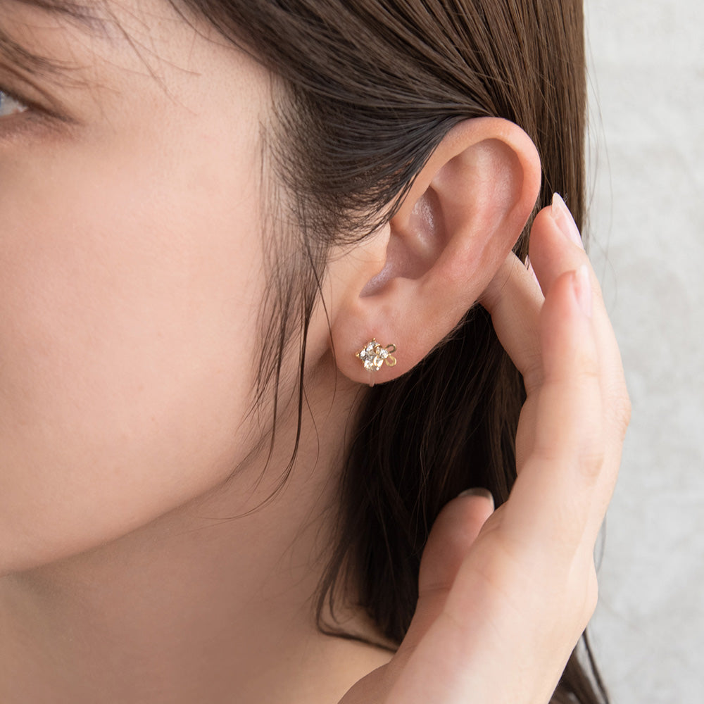 Flower Cluster Invisible Clip Ons