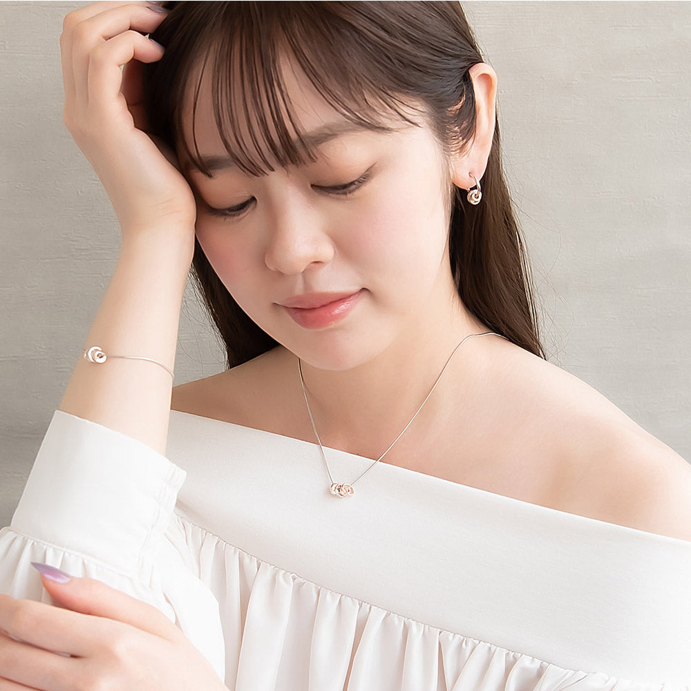 Swirl Bead Slider Necklace