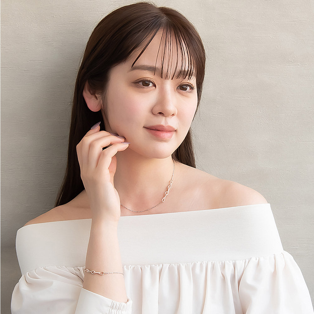 Infinity Link Slider Necklace