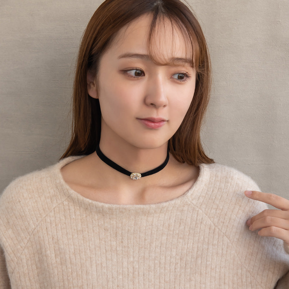 Jeweled Black Velvet Choker