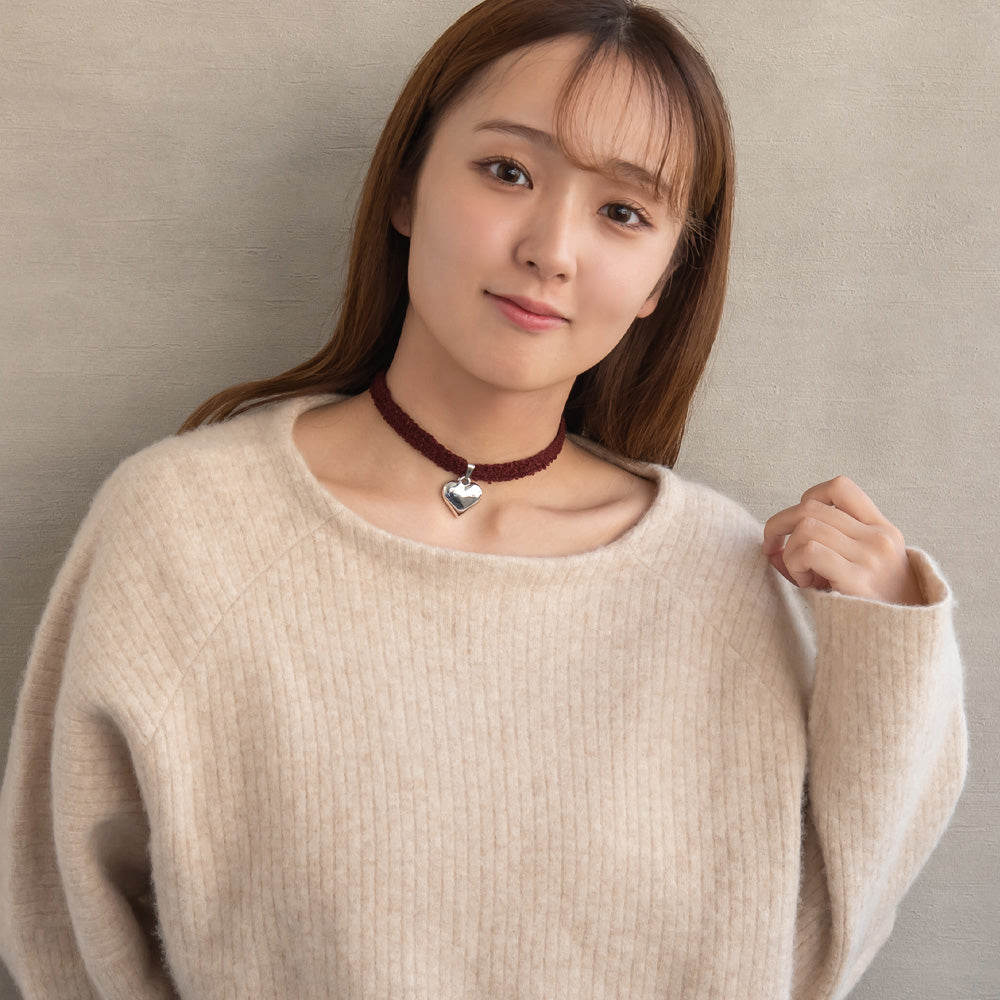 Puffy Heart Knit Choker