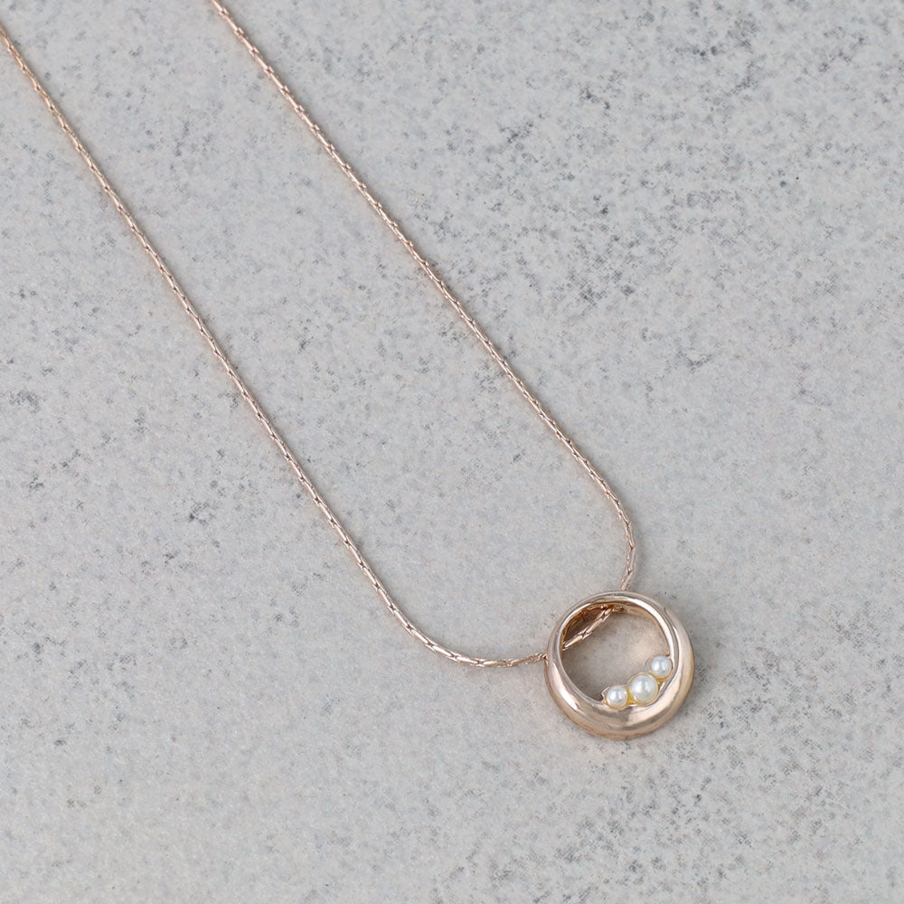 Rose Silver Tone Pearlized Circle Slider Necklace