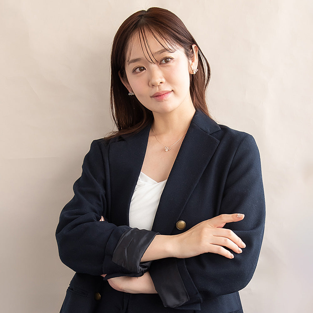 Rose Silver Tone Bow and Pearl Slider Necklace