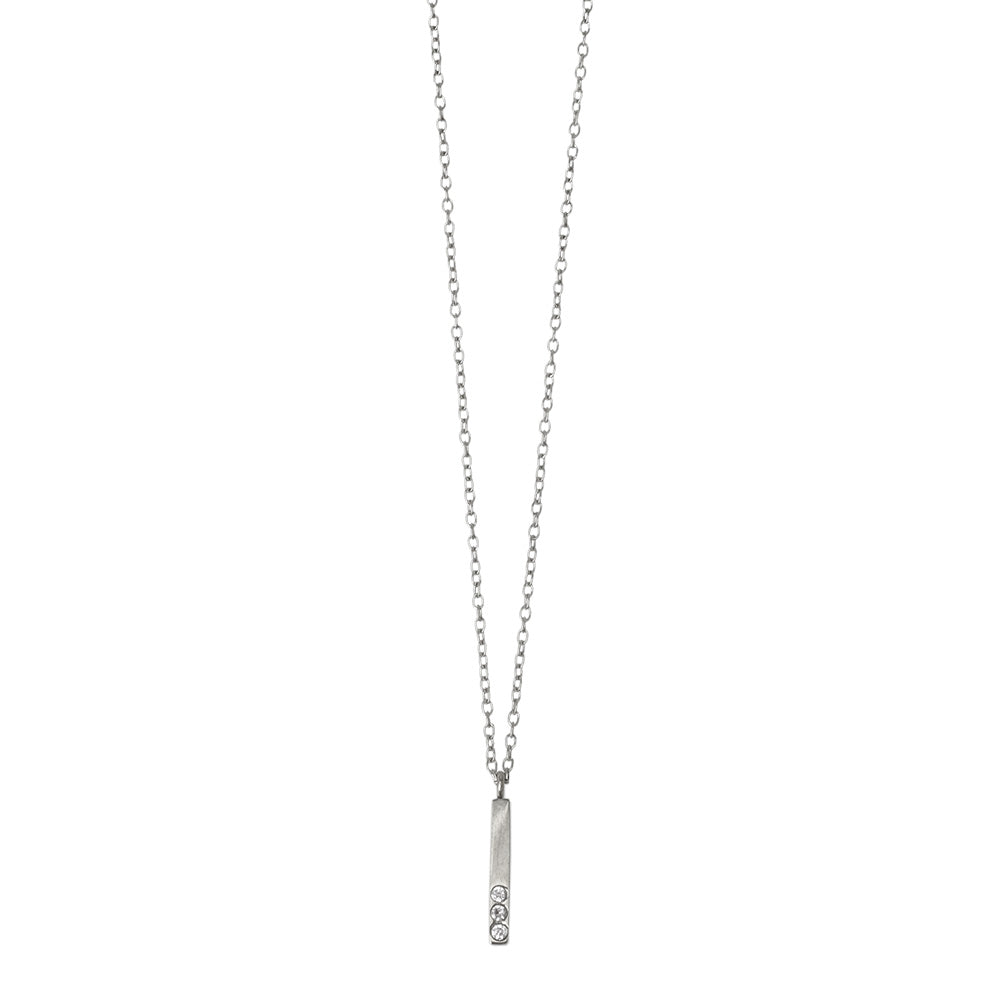 Bar Pendant Magnetic Clasp Necklace