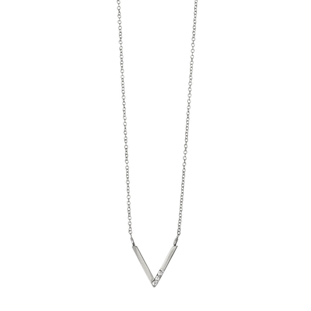 V Charm Magnetic Clasp Necklace