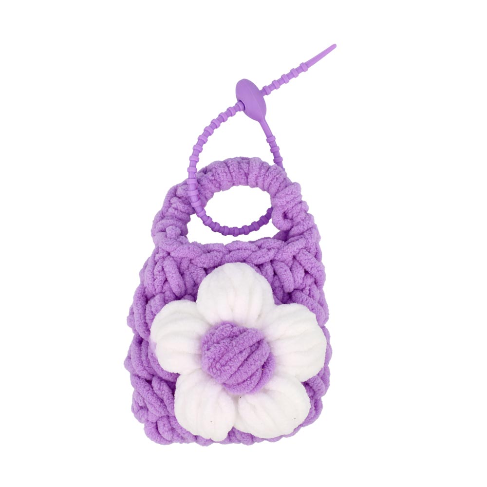 Flower Detail Basket Keyring