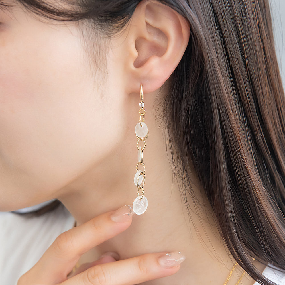 Shell Circle Link Earrings