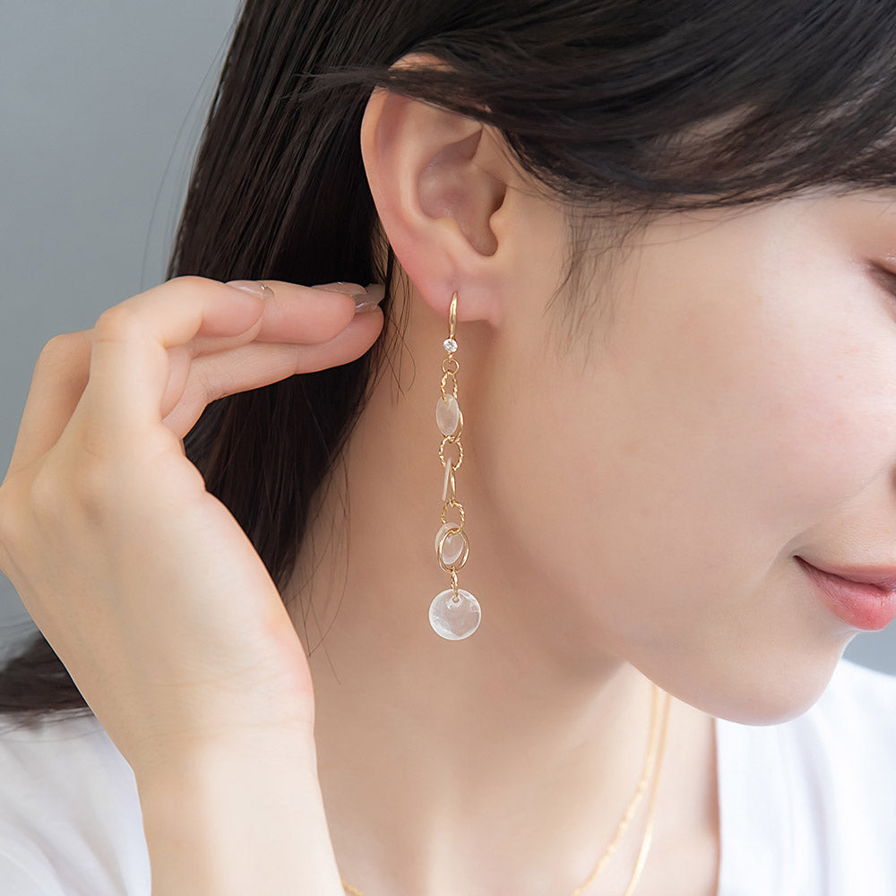 Shell Circle Link Earrings