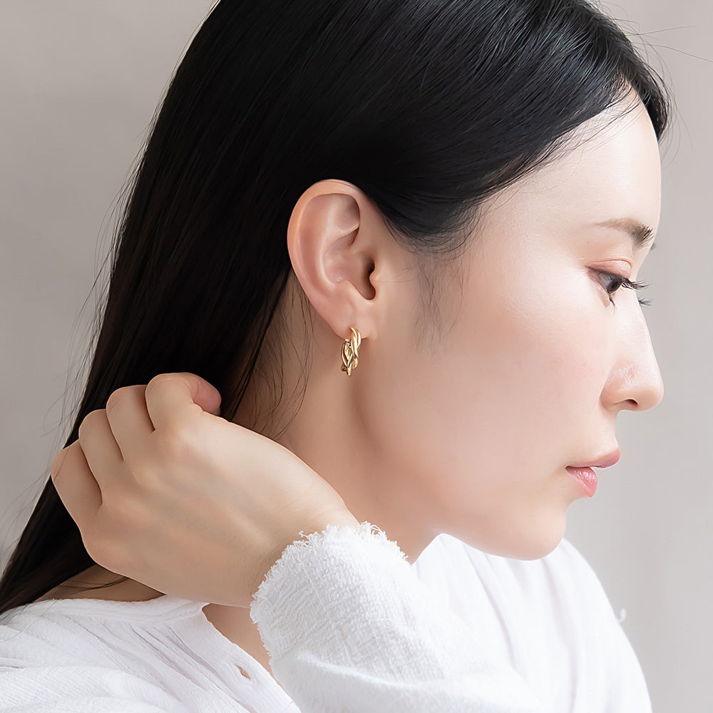 Twisted Hoop Earrings