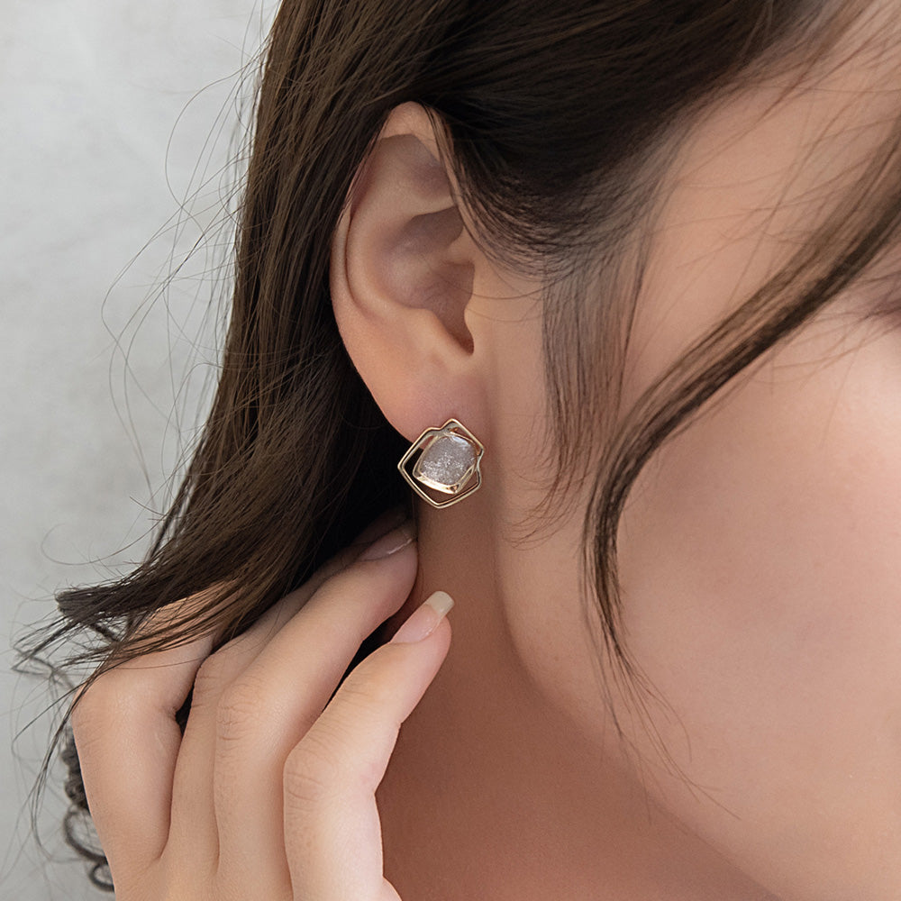 Glittering Geometric Stud Earrings