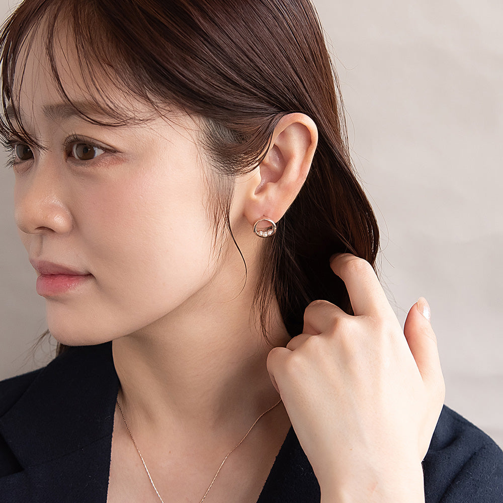 Rose Silver Tone Pearlized Circle Earrings