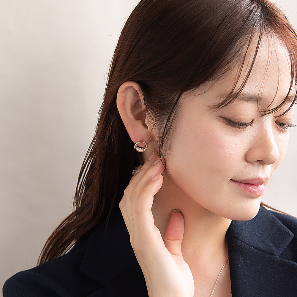 Rose Silver Tone Pearlized Circle Earrings