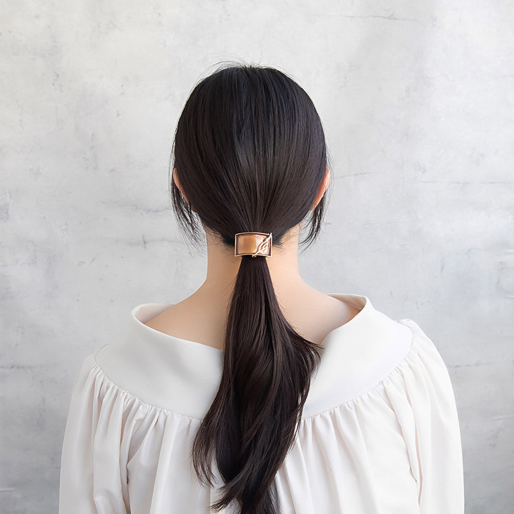 Molten Detail Rectangle Ponytail Holder