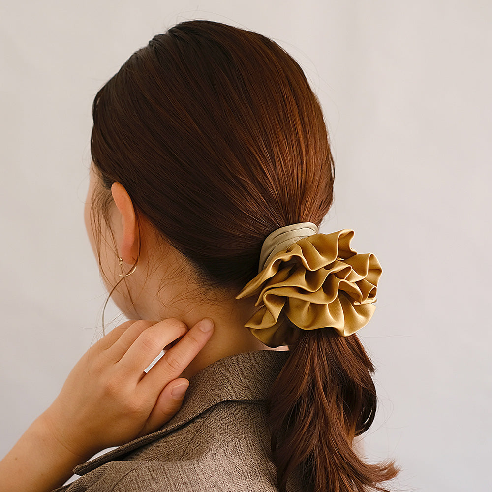 Ruffle Flexible Hair Tie