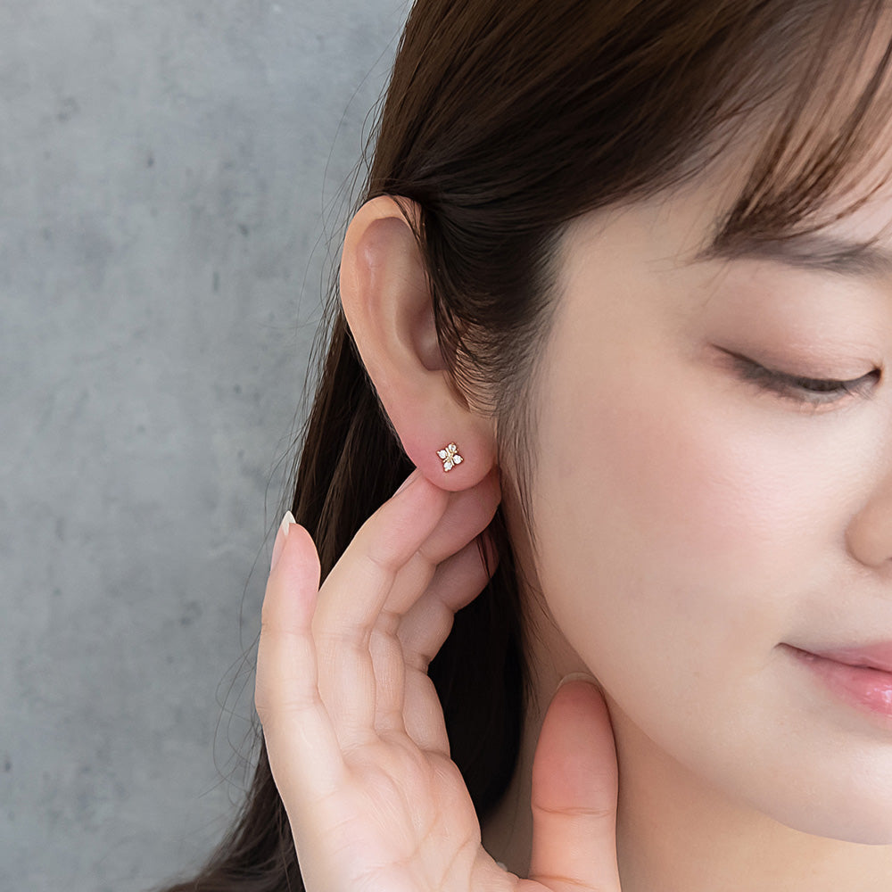 Rhombus CZ Titanium Studs