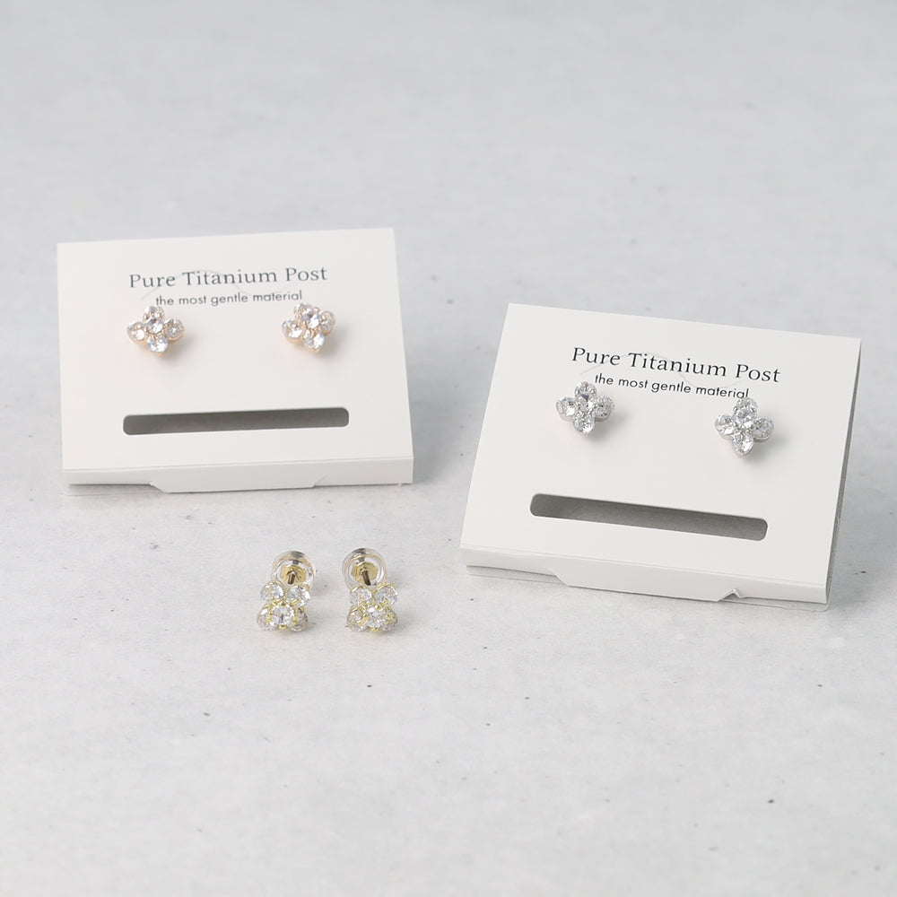 Four Petal Flower CZ Titanium Studs - osewaya