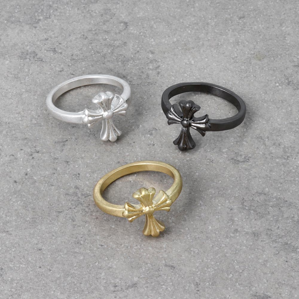 Awesome Sculptural Cross Ring - osewaya