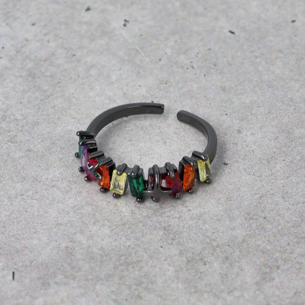 Multi Stone Cluster Ring