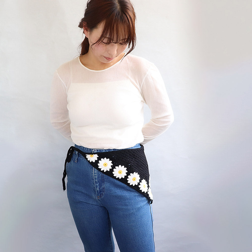 Crochet Flower Triangle Headscarf