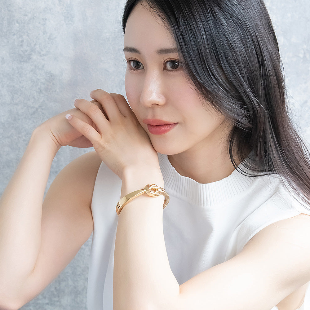 Knot Hinge Bangle