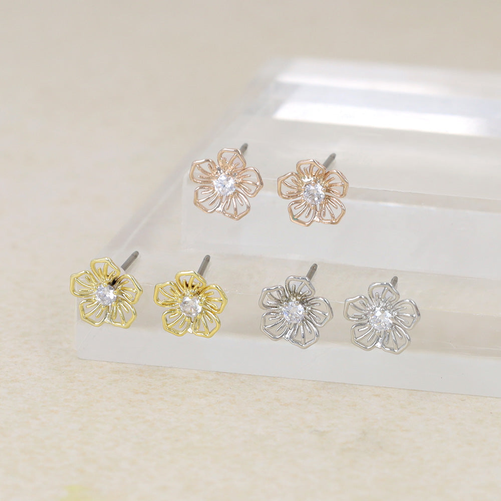 Flower CZ Titanium Stud Earrings
