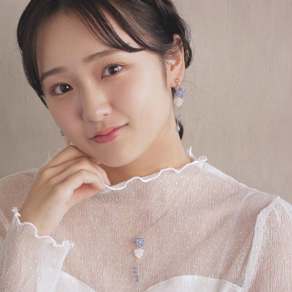 Mini Nemophila Layered Drop Clip Ons