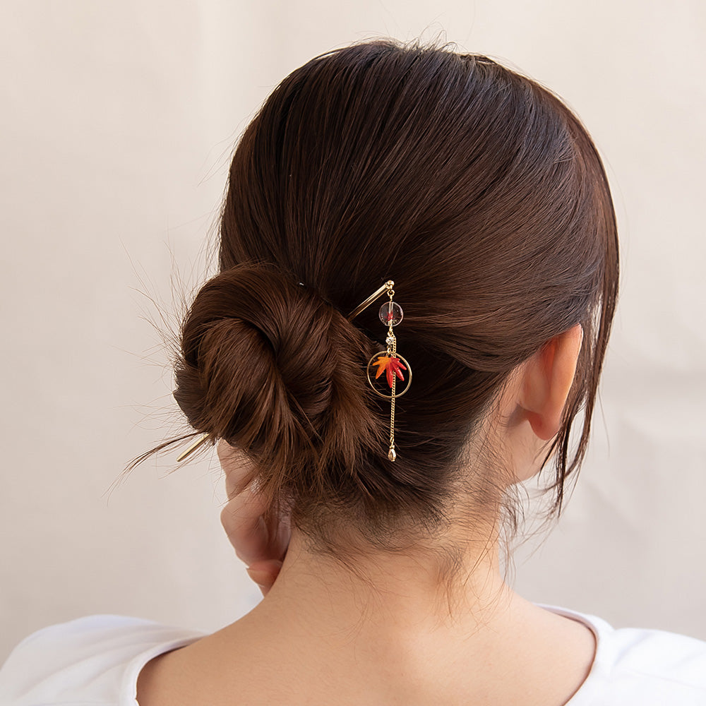 Momiji Charm Kanzashi Hair Stick