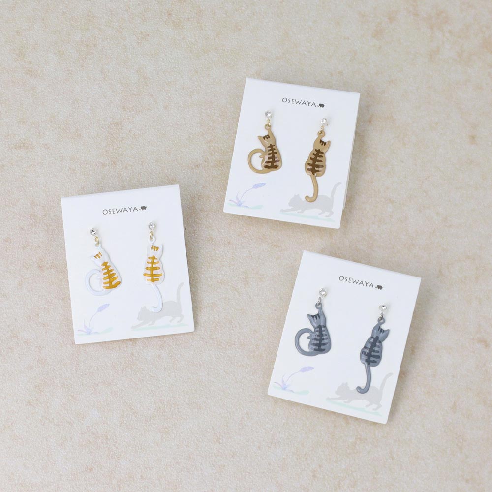 Cat Drop Plastic Earrings