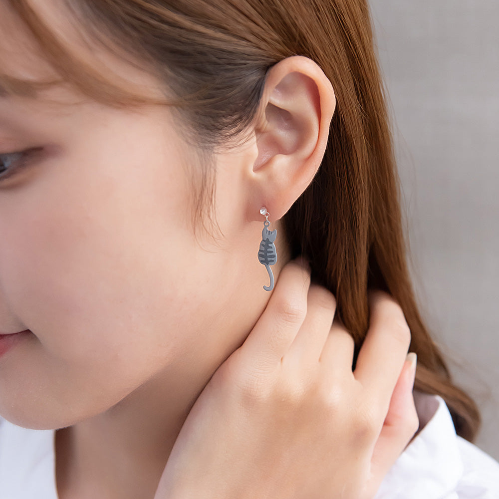Cat Drop Plastic Earrings