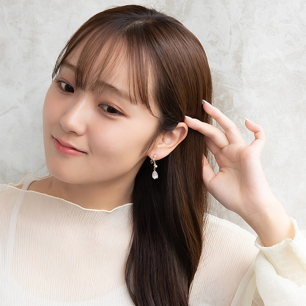 Sakura Petal Drop Invisible Clip Ons