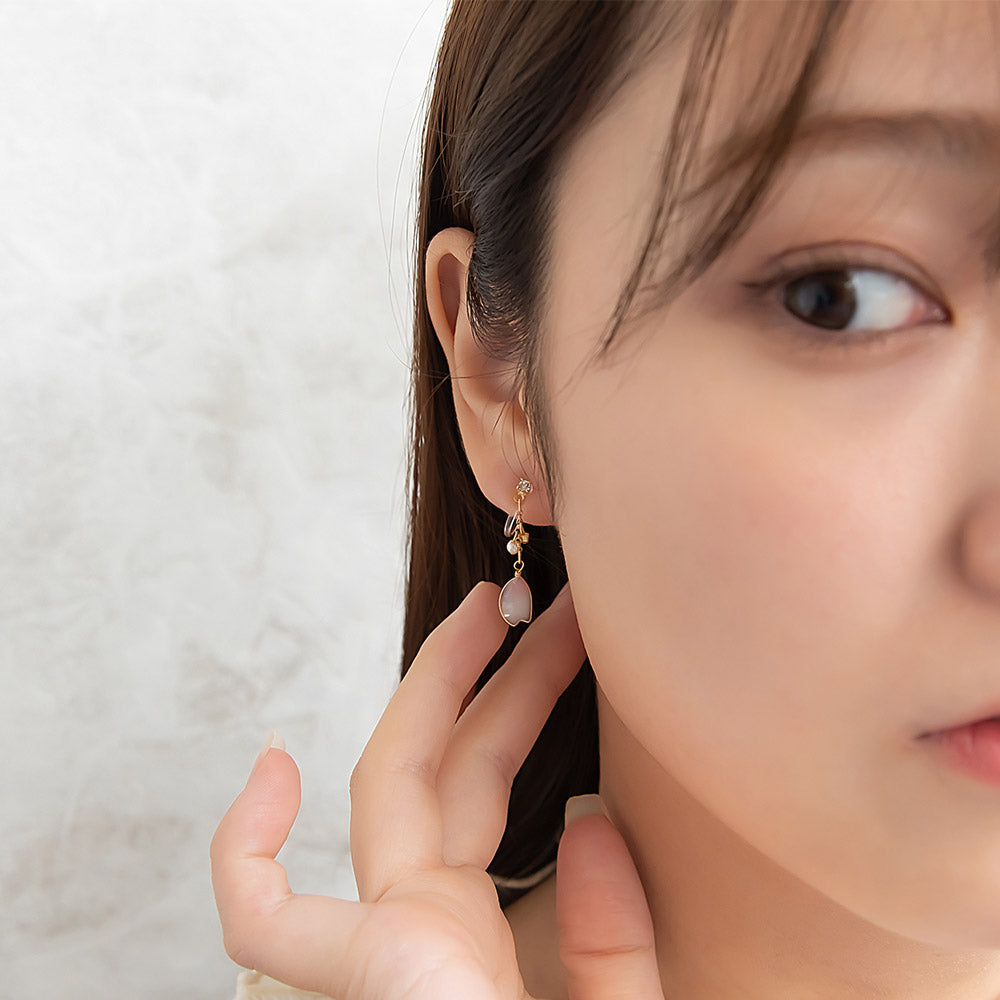 Sakura Petal Drop Invisible Clip Ons