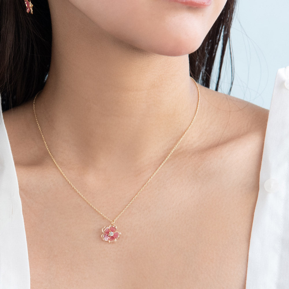 Stone Center Sakura Necklace